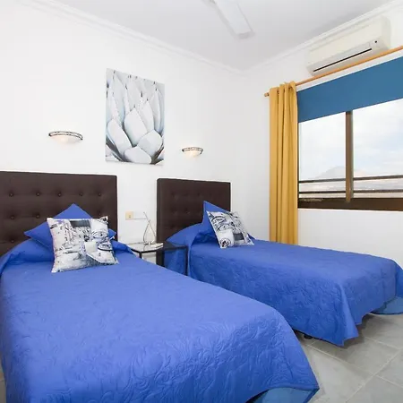 Casa Caracol - 3 Bedroom - Pool Table - Great For Families Villa Puerto del Carmen (Lanzarote)